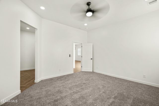 700 Paseo Del Agua Street, Horizon City, TX 79928