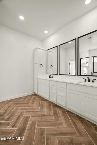 700 Paseo Del Agua Street, Horizon City, TX 79928