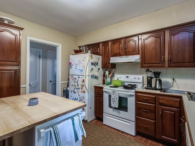 217 Romany Road, Lexington, KY 40502