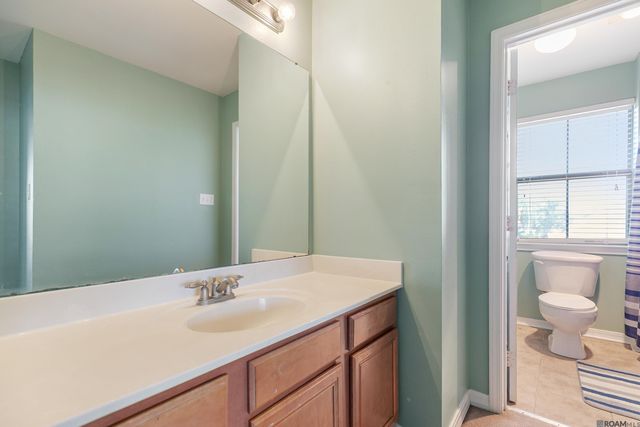 20006 Bur Oak Dr, Zachary, LA 70791