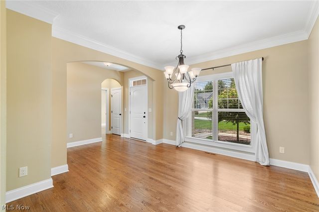 3901 Creekside Drive, Uniontown, OH 44685