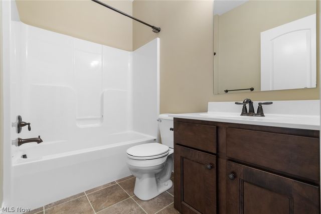 3901 Creekside Drive, Uniontown, OH 44685