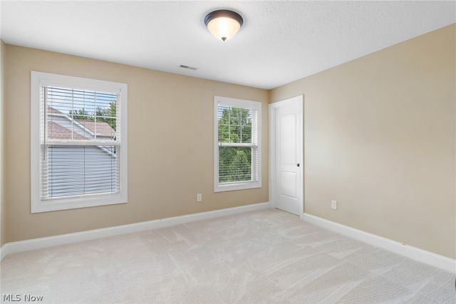 3901 Creekside Drive, Uniontown, OH 44685