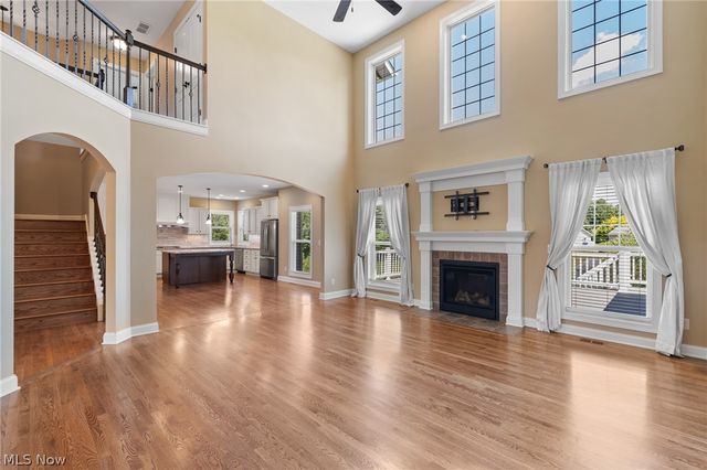 3901 Creekside Drive, Uniontown, OH 44685