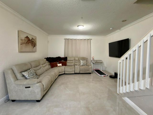 1431 NW 36TH Way, Lauderhill, FL 33311