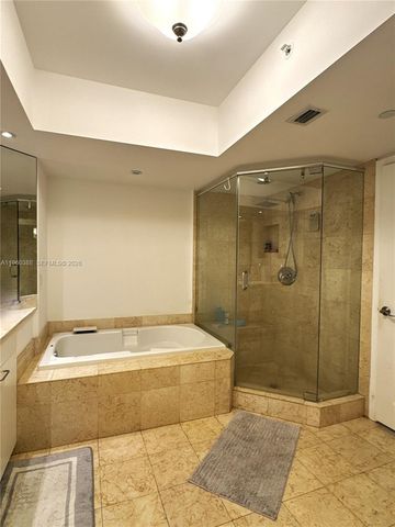 21055 Yacht Club Dr 2607, Aventura, FL 33180