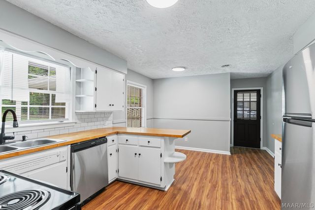 2857 Woodley Road, Montgomery, AL 36111