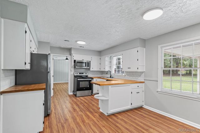 2857 Woodley Road, Montgomery, AL 36111