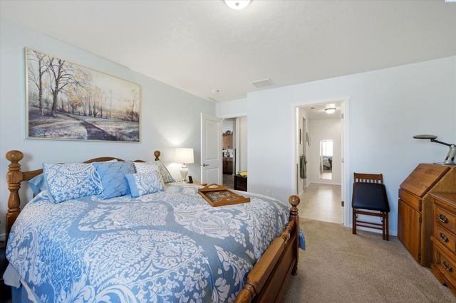 4919 Antioch Dr, Pasco, WA 99301