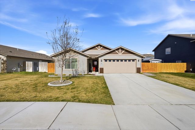 4919 Antioch Dr, Pasco, WA 99301