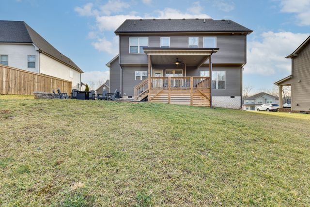 225 Penelope Ln, Clarksville, TN 37043