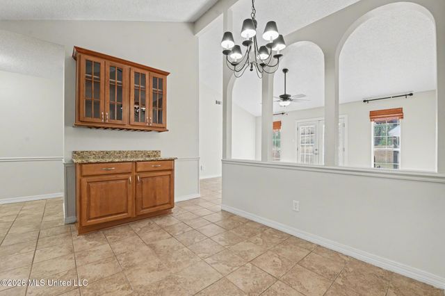 15513 Lyda Steen Drive, Biloxi, MS 39532