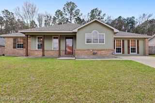 15513 Lyda Steen Drive, Biloxi, MS 39532