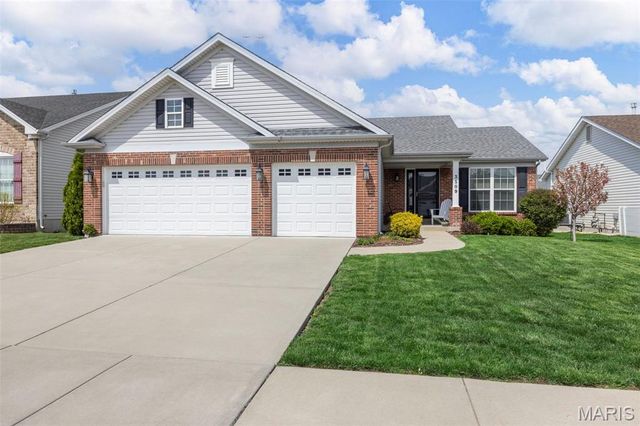 3509 Charlestowne Crossing Drive, St Charles, MO 63301