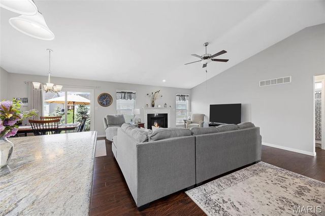 3509 Charlestowne Crossing Drive, St Charles, MO 63301