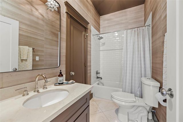 515 Arlington Street, Houston, TX 77007