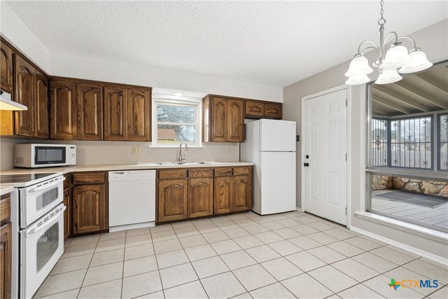 4304 Mountain View Drive, Killeen, TX 76543