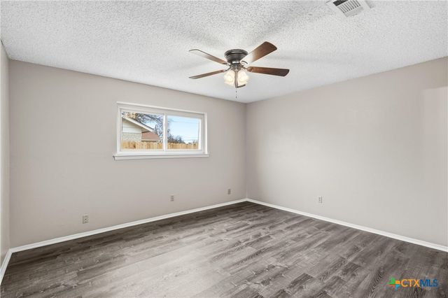 4304 Mountain View Drive, Killeen, TX 76543