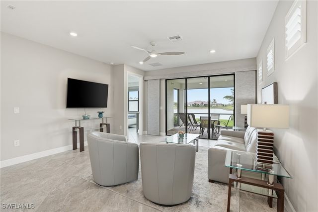 12361 Canal Grande DR, Fort Myers, FL 33913