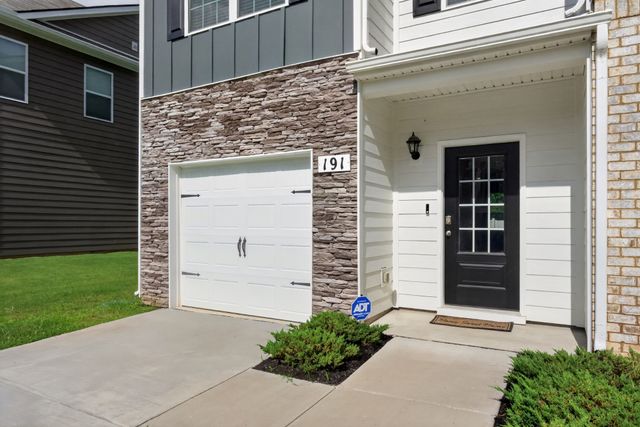 191 Dale Mires Ln, Baxter, TN 38544
