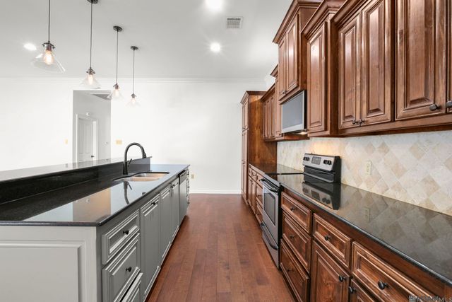 1275 Madrid Ave, St Gabriel, LA 70776