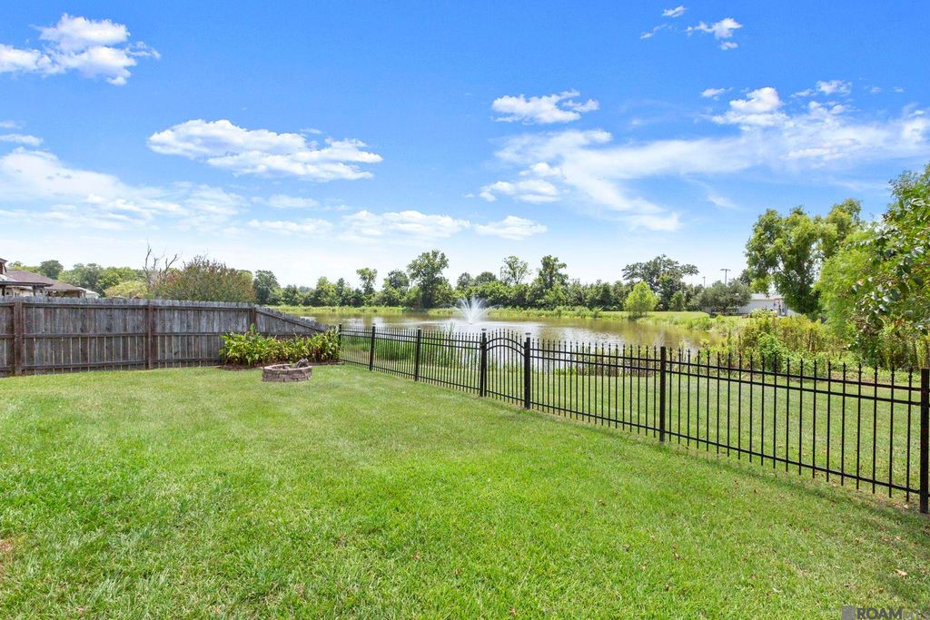 1275 Madrid Ave, St Gabriel, LA 70776