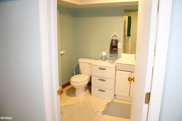 16535 Tyler Drive, Clinton Twp, MI 48038