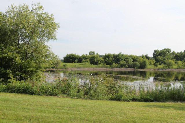 6834 HORSESHOE TRAIL, Burlington, WI 53105