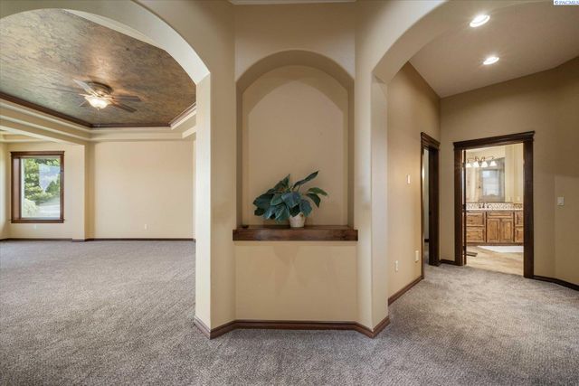 3900 W 46th, Kennewick, WA 99337