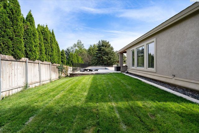 3900 W 46th, Kennewick, WA 99337