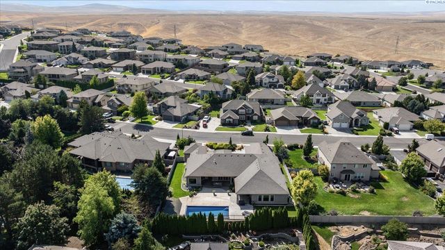 3900 W 46th, Kennewick, WA 99337