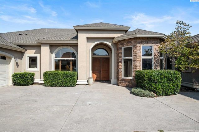 3900 W 46th, Kennewick, WA 99337