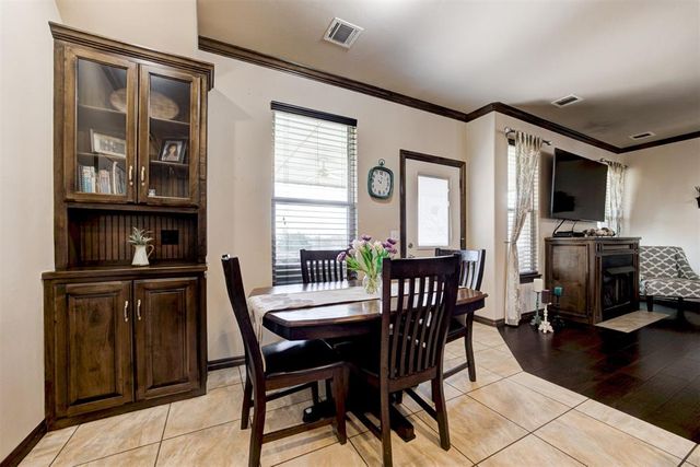 210 N Grigsby Road, Newcastle, OK 73065