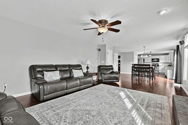 9107 Driftwood Court, Mccordsville, IN 46055