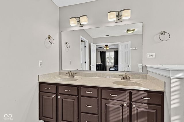 9107 Driftwood Court, Mccordsville, IN 46055