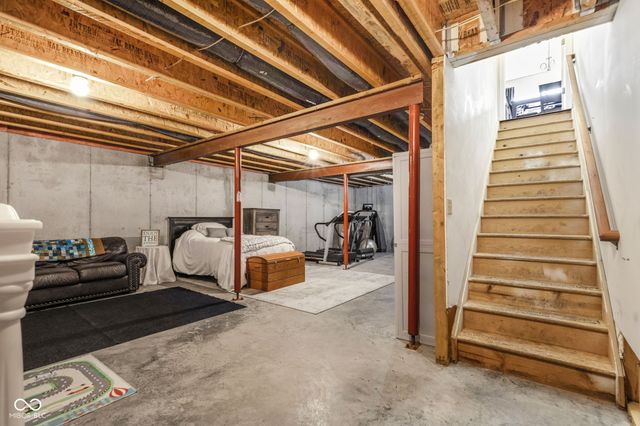 9107 Driftwood Court, Mccordsville, IN 46055