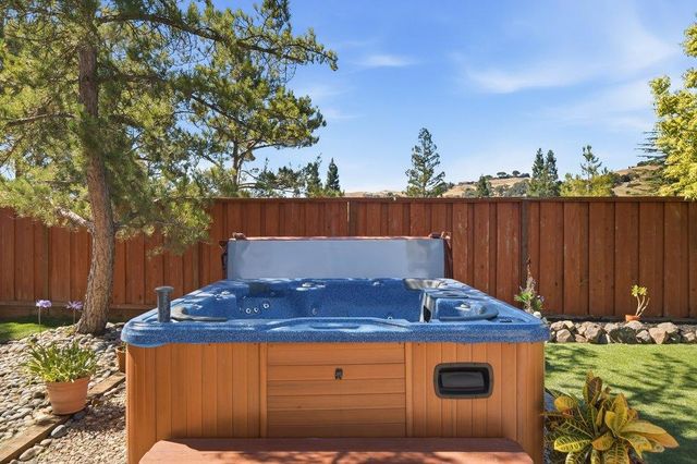 2008 Hill Meadow Place, Danville, CA 94526