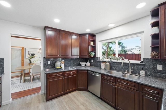 2008 Hill Meadow Place, Danville, CA 94526