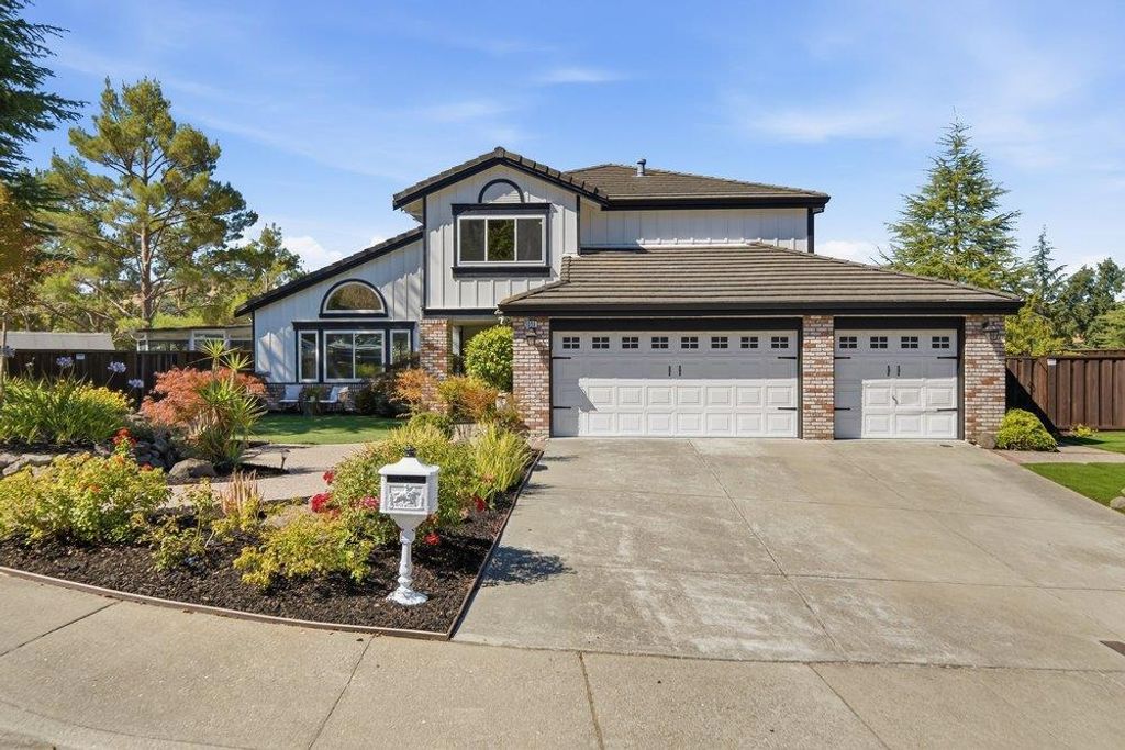 2008 Hill Meadow Place, Danville, CA 94526