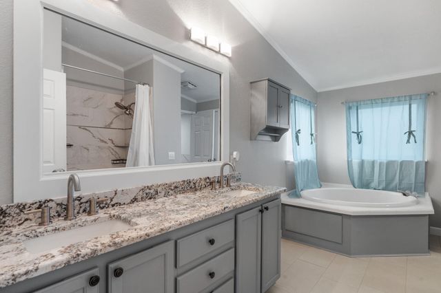 1 Northland Court, Edgewood, NM 87015