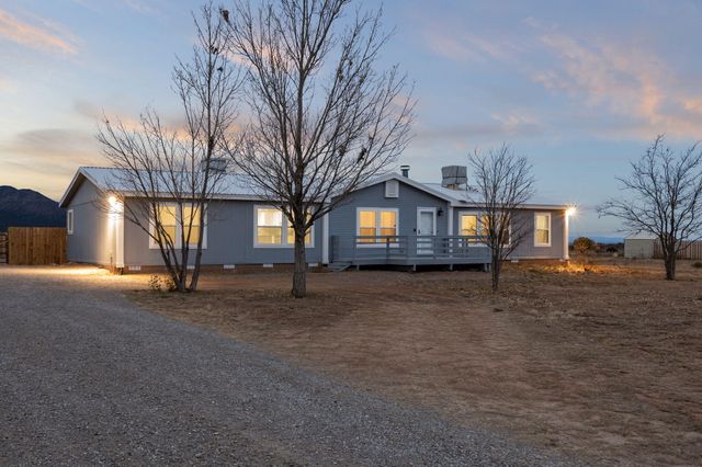 1 Northland Court, Edgewood, NM 87015