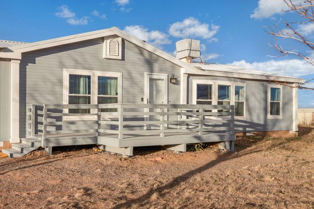 1 Northland Court, Edgewood, NM 87015