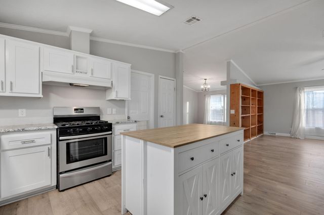 1 Northland Court, Edgewood, NM 87015