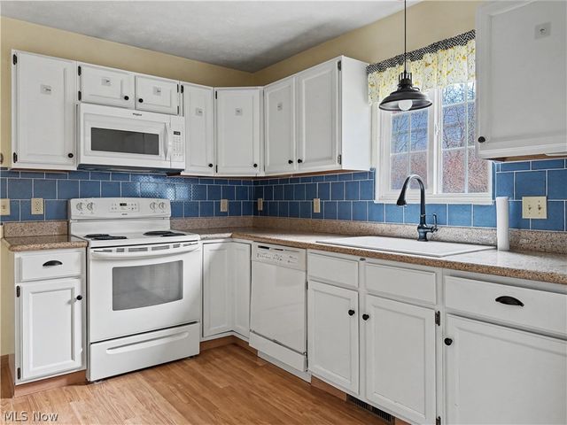 1766 Stone Creek Lane, Twinsburg, OH 44087