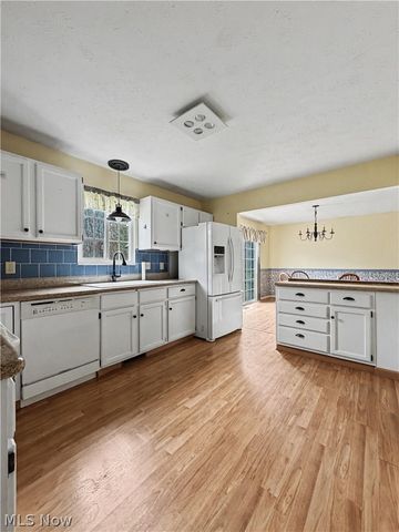 1766 Stone Creek Lane, Twinsburg, OH 44087