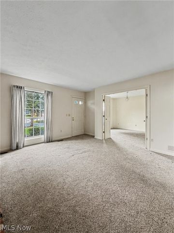 1766 Stone Creek Lane, Twinsburg, OH 44087