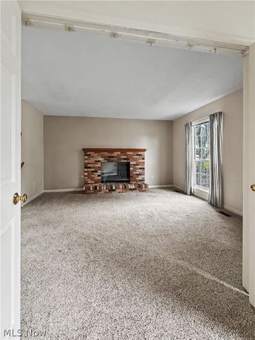 1766 Stone Creek Lane, Twinsburg, OH 44087