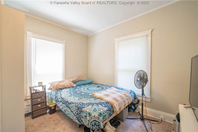 615 Grant Street, Charleston, WV 25311