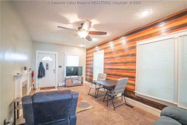 615 Grant Street, Charleston, WV 25311