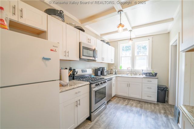 615 Grant Street, Charleston, WV 25311